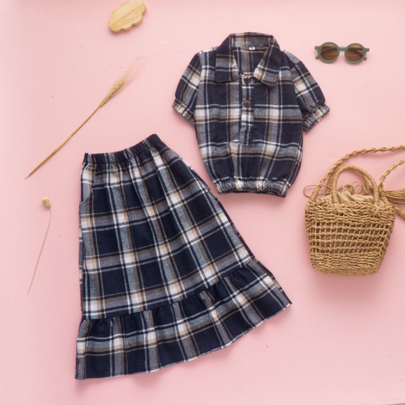 One Set ARUNIKA 2-5 Tahun | SET ROK FLANEL ( Baju dan Rok ) | Setelan Anak Perempuan Bahan Flanel Kekinian
