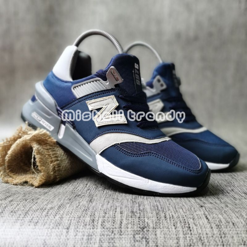 SEPATU SPORT PRIA NB RAVEAL 997 TERLARIS SEPATU OLAHRAGA PRIA TERBARU SEPATU FASHION SEPATU CASUAL