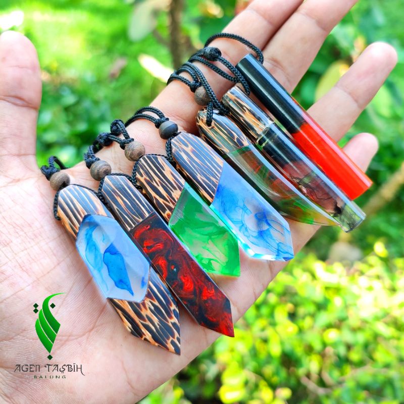 Kalung Resin Smoke Handmade, Kombinasi Kayu Liwung Macan dan Resin