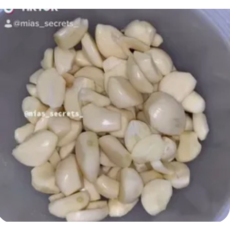 

BAWANG PUTIH KUPAS 250 GRAM SAYURAN SEGAR BUMBU DAPUR