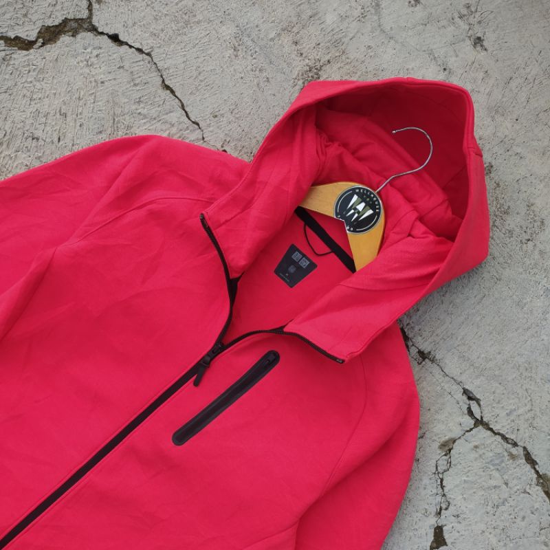ZIP HOODIE UNIQLO MERAH / ZH MERAH UNIQLO
