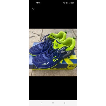 Sepatu Badminton RS Super Series 627