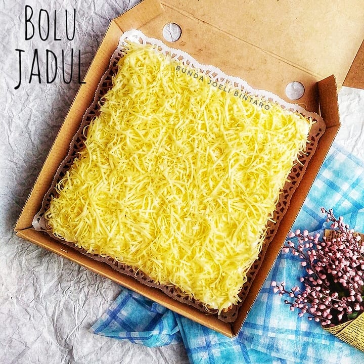 

Bolu Jadoel Large Full Keju