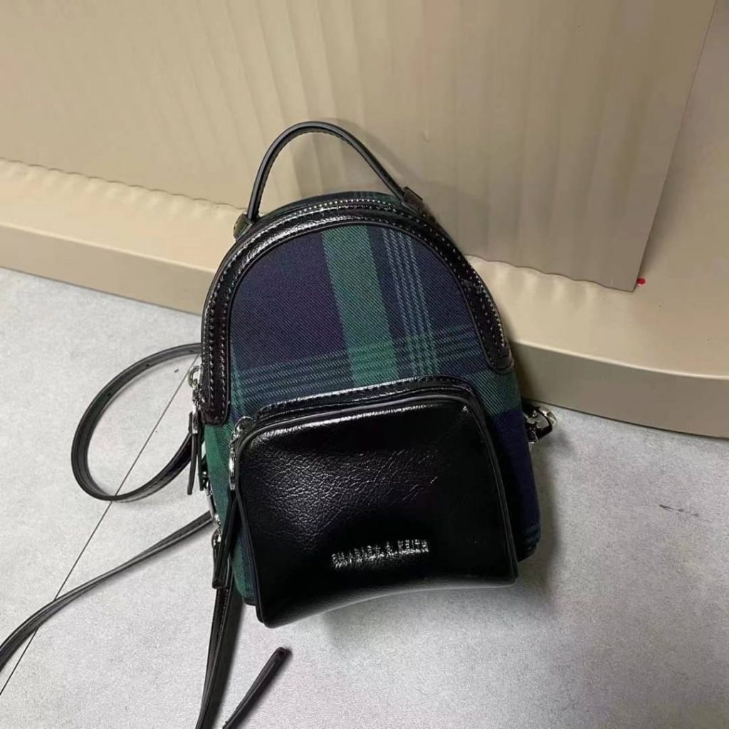 C114448 TAS RANSEL IMPORT BRANDED CHARLES AND KEITH