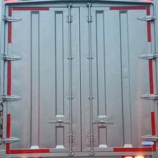 part wings box handle belakang truk box  besar / tronton atau kontainer/ karoseri