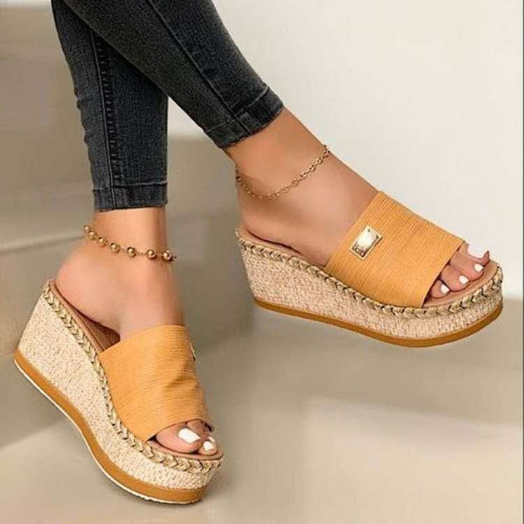 Sendal Wanita Hak Tinggi Sandal Wedges Wanita Terbaru 5cm Sandal Bertumit Lereng Wanita