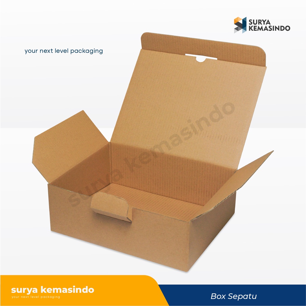 

Box Sepatu 32x25x11 cm Kardus/Karton/packing/kemasan/boxsepatu/kardussepatu/tinggi10/tinggi11