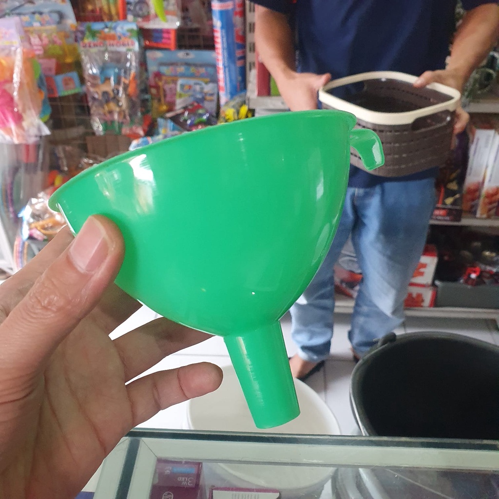 Corong Minyak 12 cm SWAN