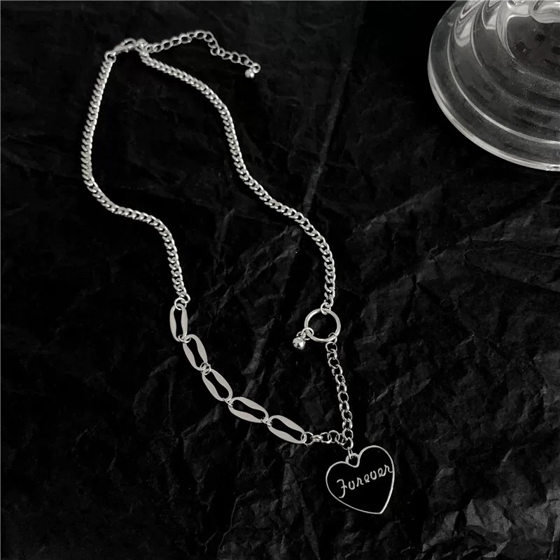 Kalung Titanium Black Love Silver Korea Fashion Elegant Style