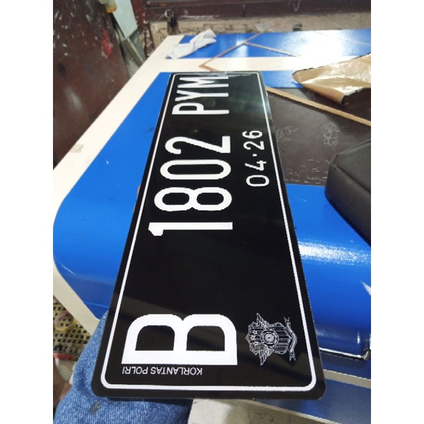 plat nomor mobil akrilik custom