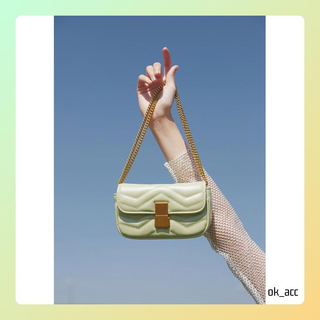 BARU Tas Selempang Kulit Wanita Cewek Dompet Hp Rantai Luxury Mini Bag FT44 17 x 12 x 5.5 cm