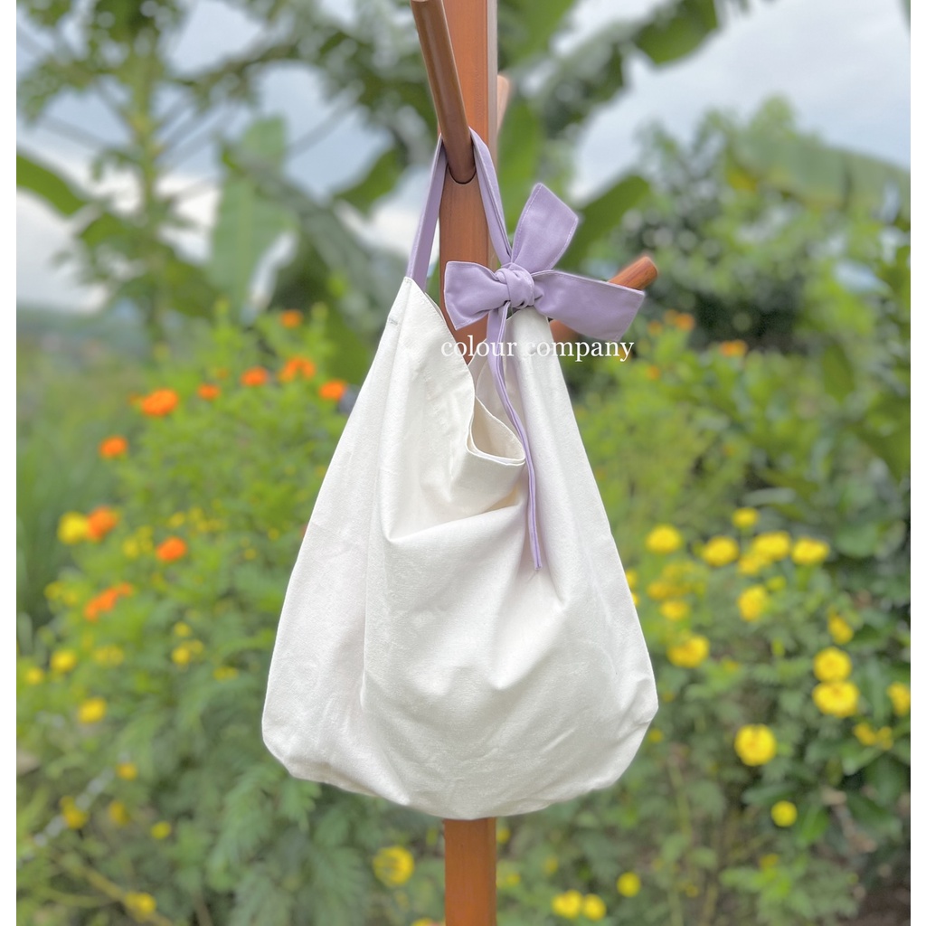 Ribbon Totebag with mini pompom