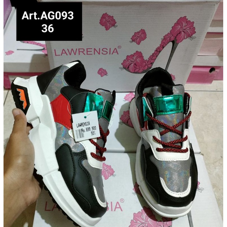(WAJIB TANYA STOK) Sepatu sneakers wanita lawrensia size 36