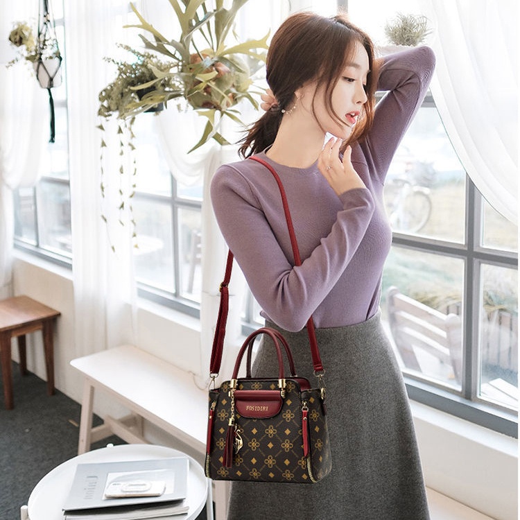 Tas Wanita Selempang elegan Premium High Quanlity Original import