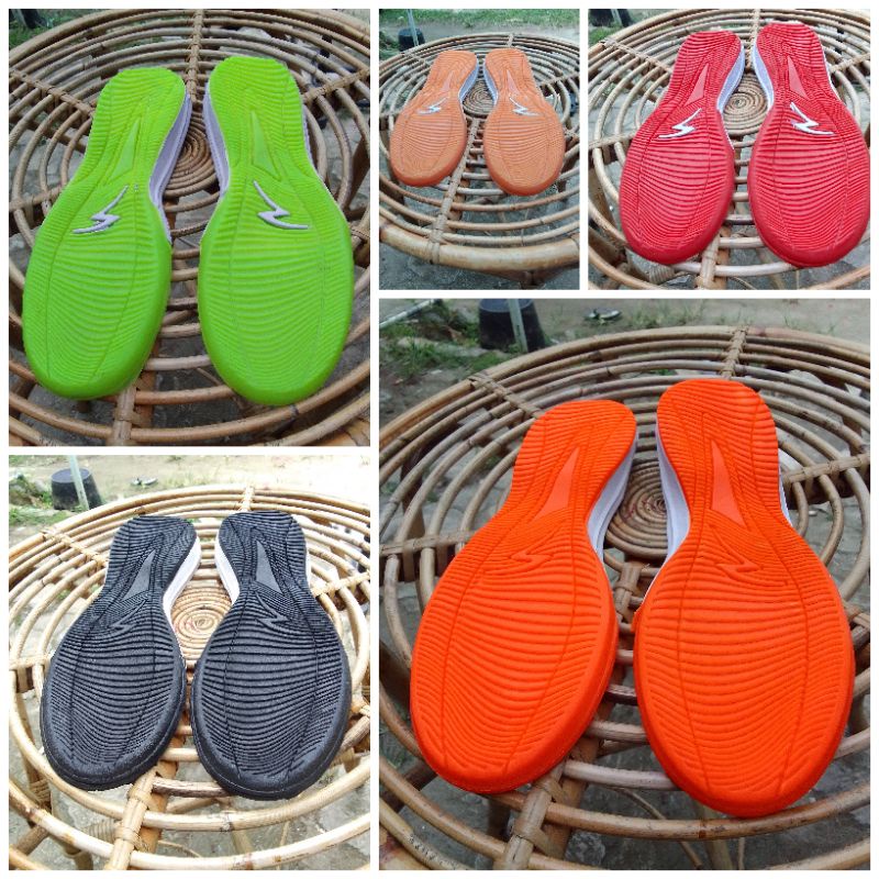 Outsole Futsal 2 warna//sol  sepatu Futsal specs import