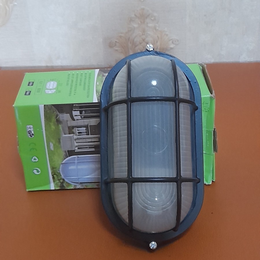 LAMPU KAPAL BALL ICE EYES / TEMPEL DINDING WARNA HITAM