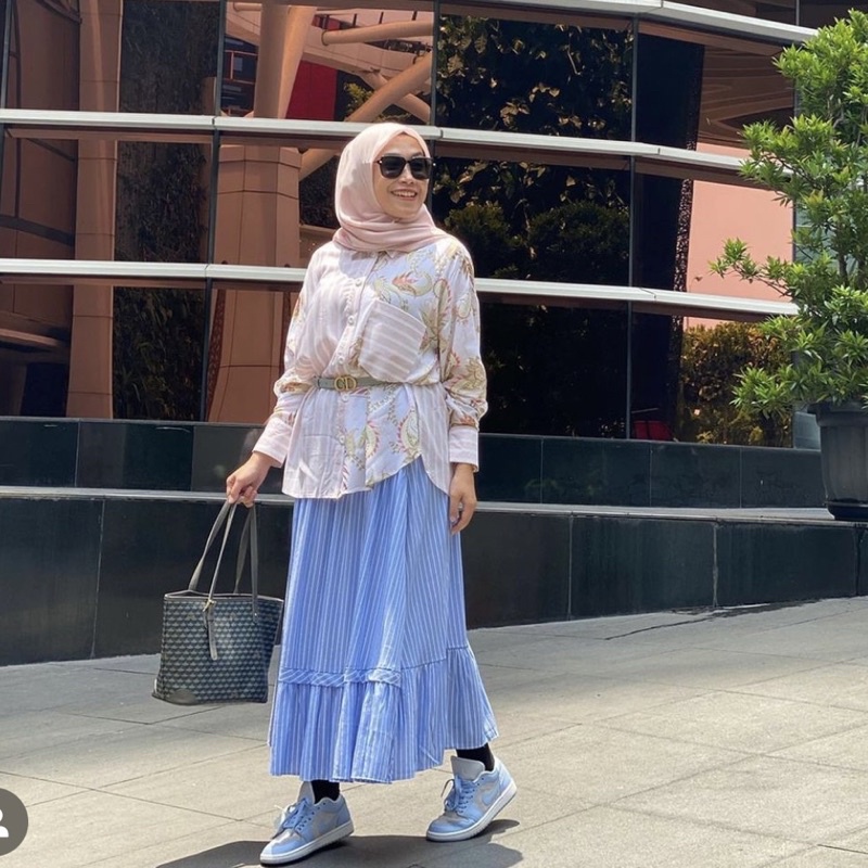 Dr @eazy.style READY STOCK Tunik sakura