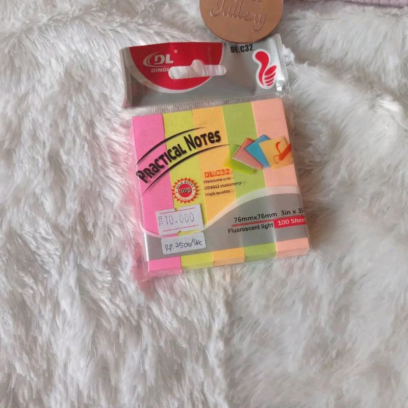 

Stick Note Partical 5 Warna