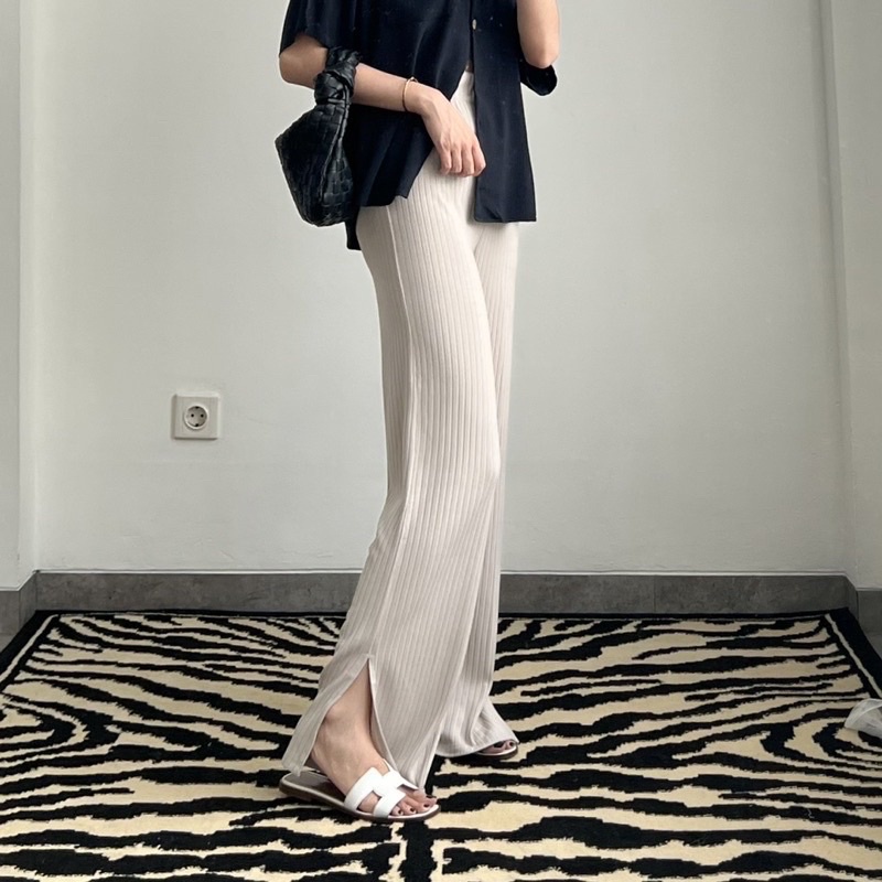 BEFAST - ZGW OOTD Celana Kulot SAMILA / Kulot Zoe Knit Pants / Celana Panjang Wanita Model Terbaru / Kulot Polos Formal / Pakaian Kekinian Remaja ABG Trendy / Celana Kulot Panjang Casual Wanita / Fashion Ala Wanita Korean Style / Kulot Wanita Modis