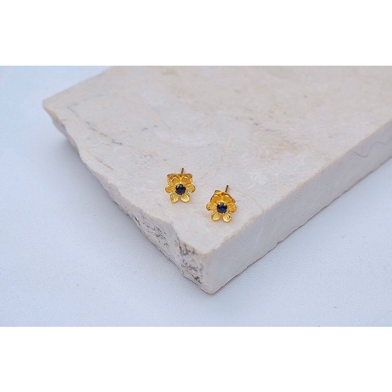 Anting Aster Sapphire Birthstone September