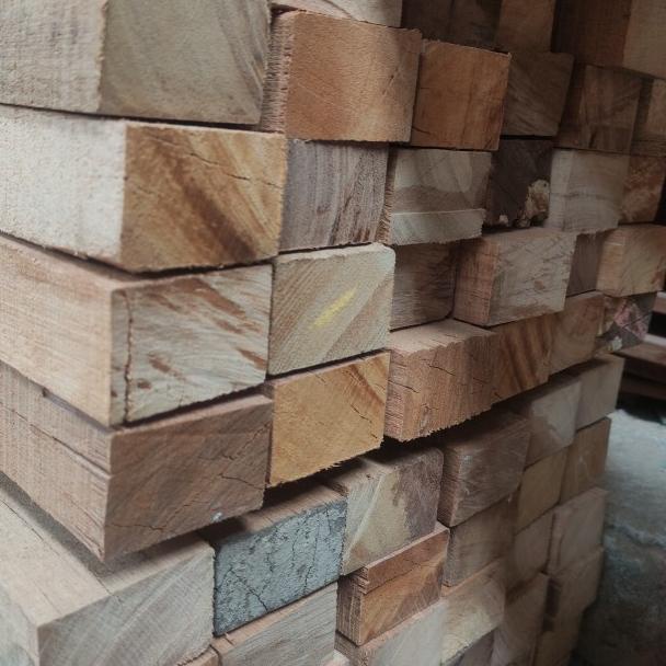Beam Balok Kayu Bengkirai Batangan Serbaguna 4x6 - 300