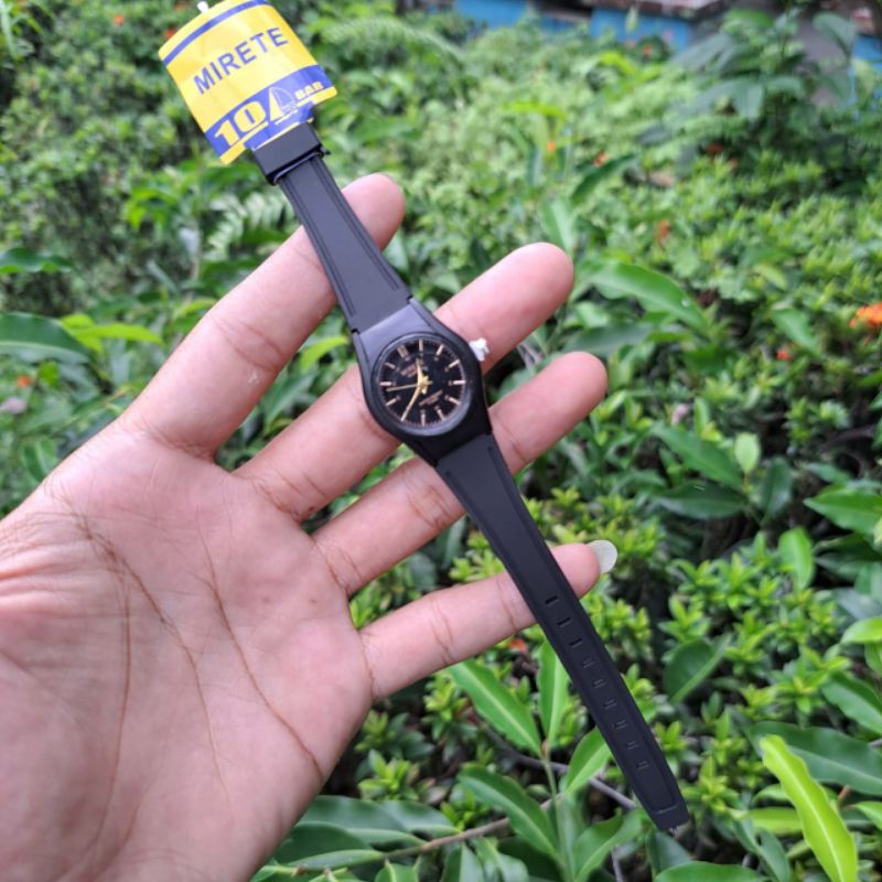 Jam Tangan Wanita Strap Rubber Terbaru Mirete Original Tahan Air