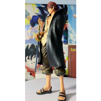 Red Shanks Red Haired One Piece Anime Action Figure Tinggi 22CM