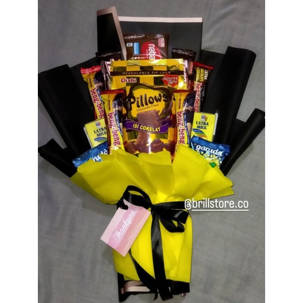 

BUCKET SNACK ULTAH WISUDA GIFT JOGJA BISA COD