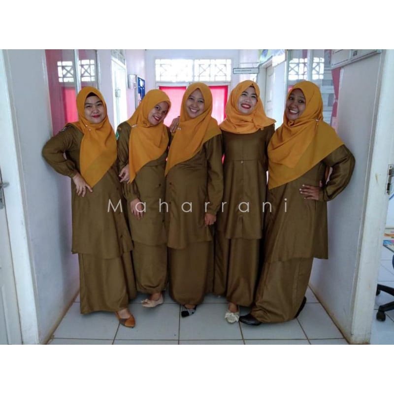 SETELAN BAJU PEMDA TOYOBO KHAKI (TUNIK+ROK) SETELAN KERJA/PNS/DINAS/GURU TOYOBO