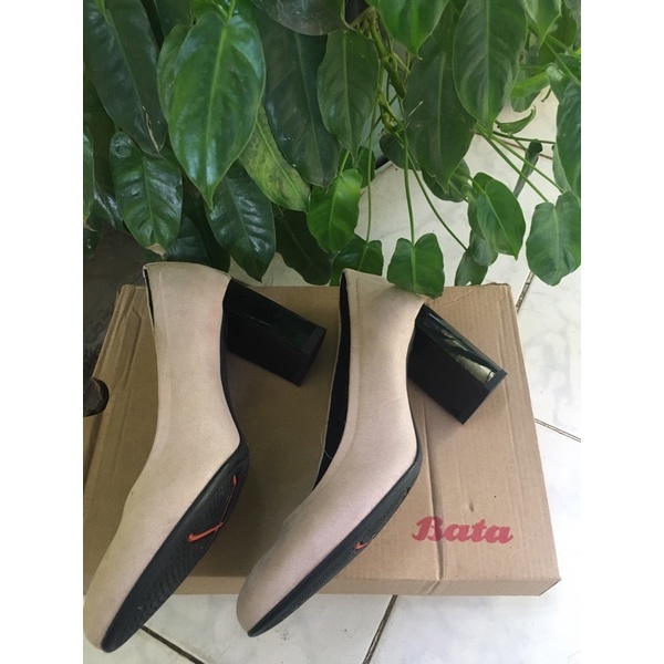 PUMP HEELS BATA NEW