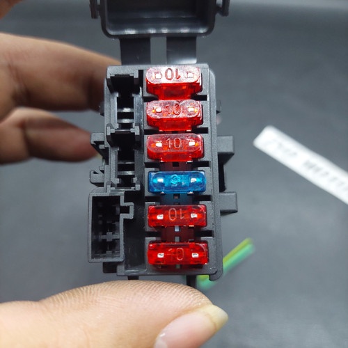 Flosser Sekring Fuse Colok Besar 10A 15A 20A 25A (AMPERE)