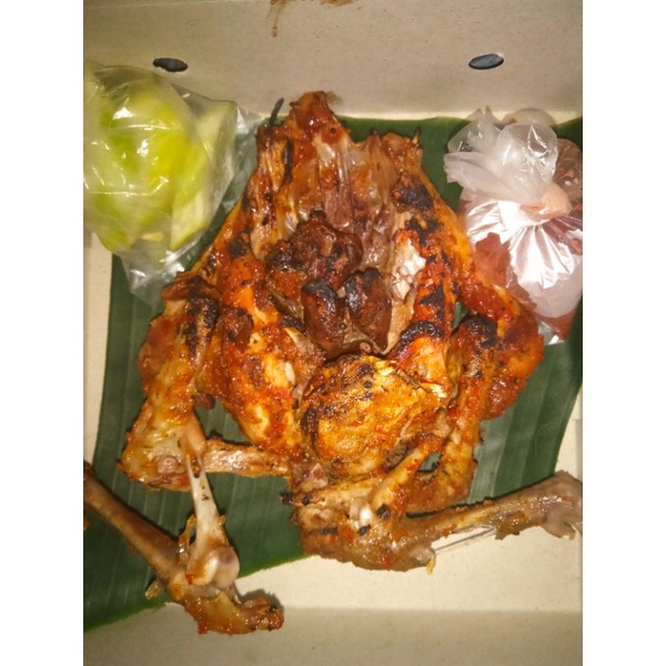 

#AYAM BAKAR#AYAM KAMPUNG PANGGANG UTUH#AYAM PETETENG#AYAM KAMPUNG#AYAM#AYAM INGKUNG
