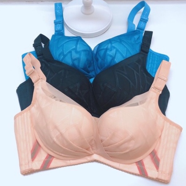 Bra (K-D12) Pakaian dalam wanita / berkawat dan busa push up/ kualitas import
