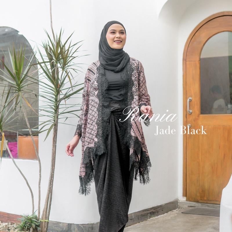 Ready Rania Outer Viscose Batik Set (Batik Handmade)