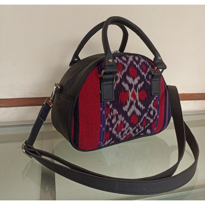 TAS SETENGAH LINGKAR TENUN