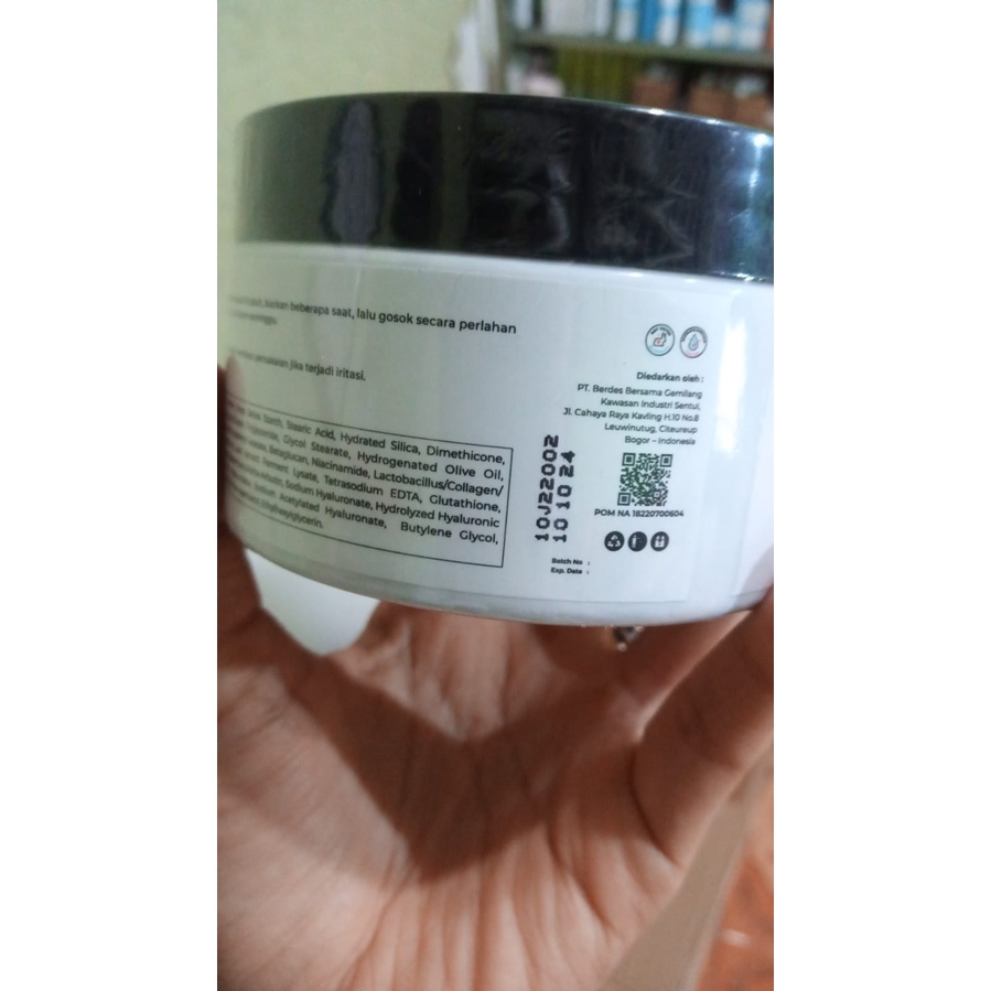 Body scrub D'savior //diracik dengan Arabica Coffe Asli dijamin keasliannya //BPOM