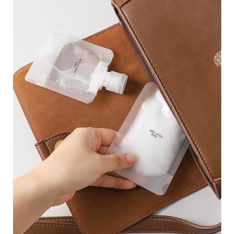 LEXJAKARTA  Botol Refill Travel Pounch Reusable Refillable Shampo Soap Lotion Liquid Tempat Sabun Cair Botol Sabun Travel Plastik Fliptop Flip Top Organizer