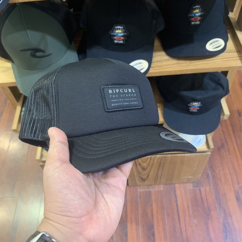 Topi ripcurl combo woven trucker Black