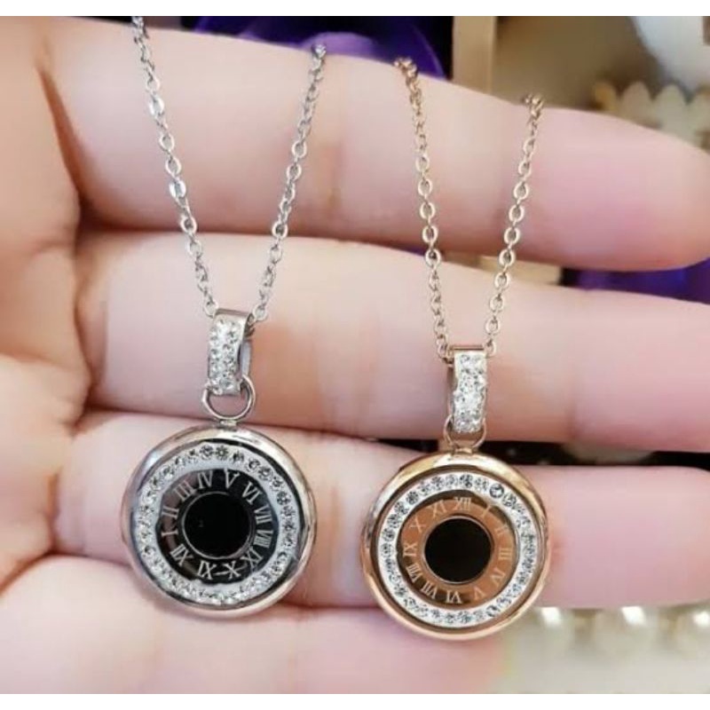 kalung titanium perhiasan wanita