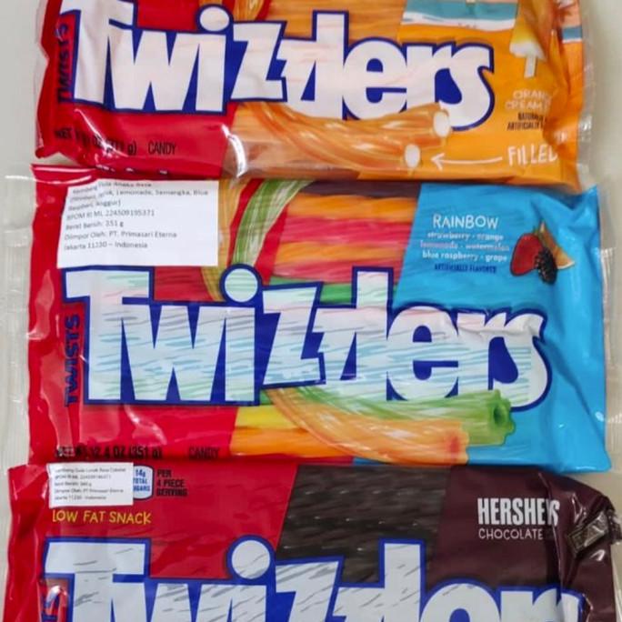 

TERLARIS Twizzlers Twist Candy USA 12 oz /PERMEN LUNAK/PERMEN VIRAL/PERMEN MILO/PERMEN YUPI/PERMEN JADUL/PERMEN KARET