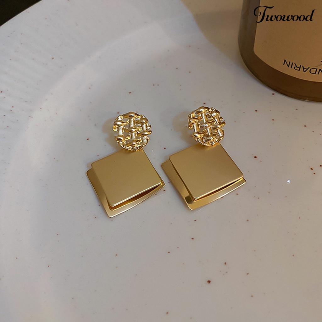 1 Pasang Anting Stud Bentuk Geometris Electroplating Untuk Wanita