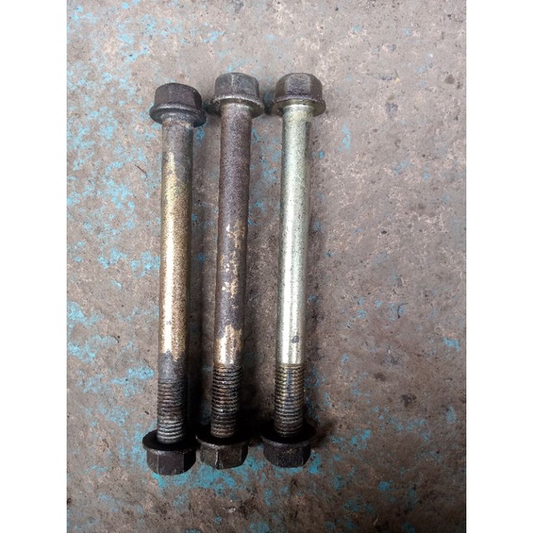 baut baud pangkon dudukan mesin Honda kirana kharisma Supra x125 plus mur original