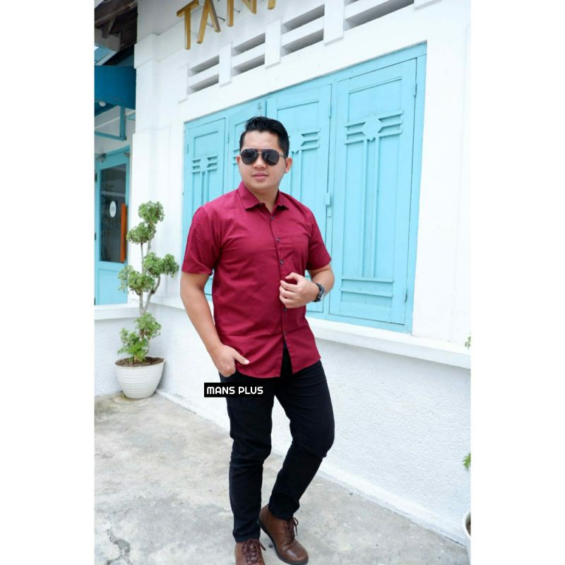 Kemeja Pria Merah Maroon Polos Lengan Pendek Ukuran M L XL XXL XXXL z30