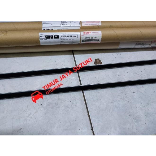 Pelipit Pintu/ Kaca Depan Luar / Dalam Katana Asli Sgp