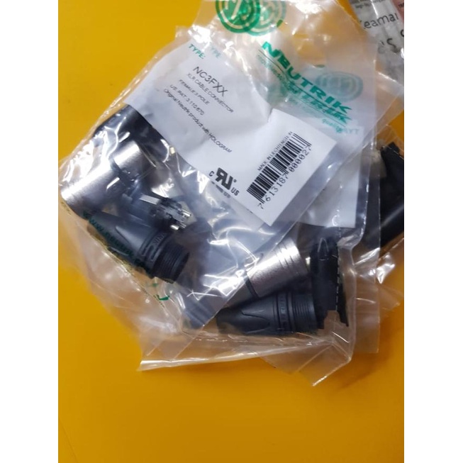 Jack XLR neutrik female ori