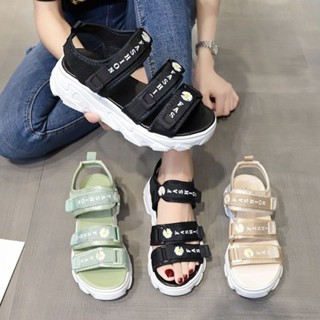 Image of Sandal Gunung Wanita Bunga Daisy Sandal Wanita Tali