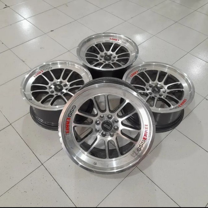 Velg Mobil Bekas Ring 17 ENKEI R17X8-9 Lubang 4 ET32-22