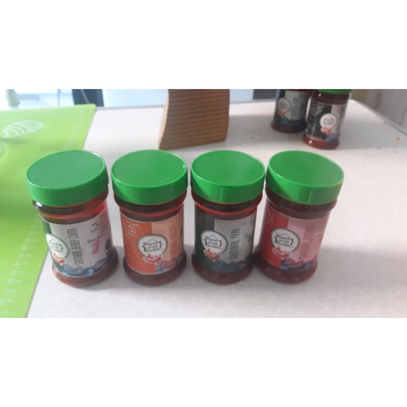 

Kadbar_Snack88 / Paket Hemat Sambal aneka Seafood Pamekasan / Paket lengkap 4 Botol Sambal