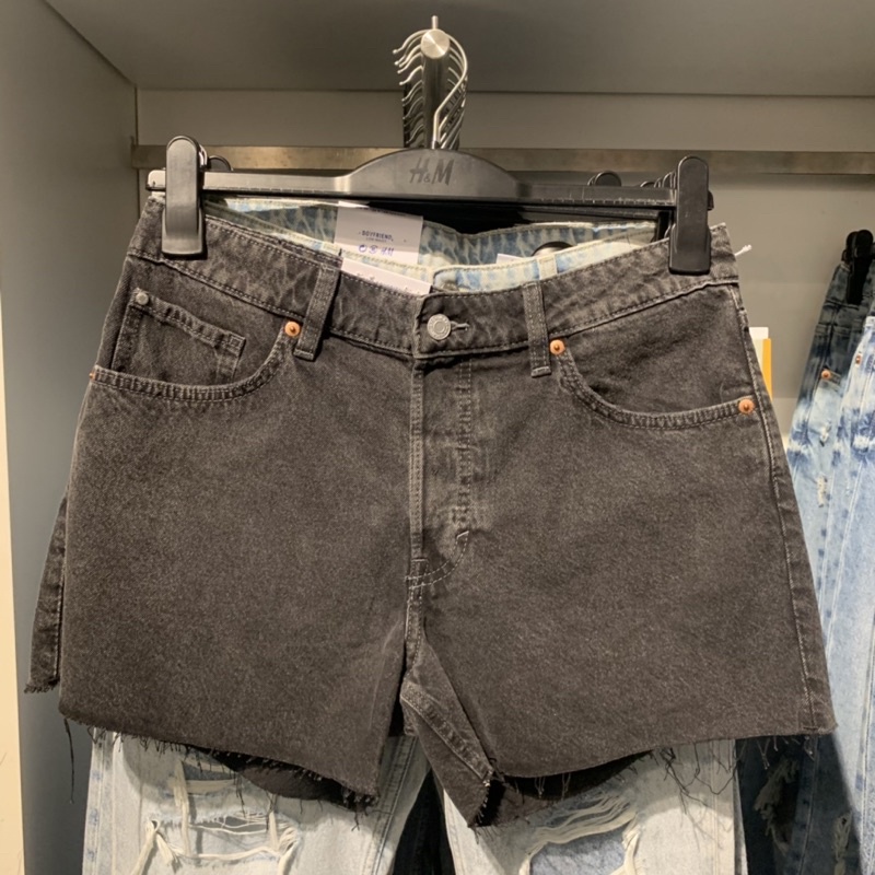 Short Denim/ celana pendek Boyfriend Low waist H&M Original Store 100%