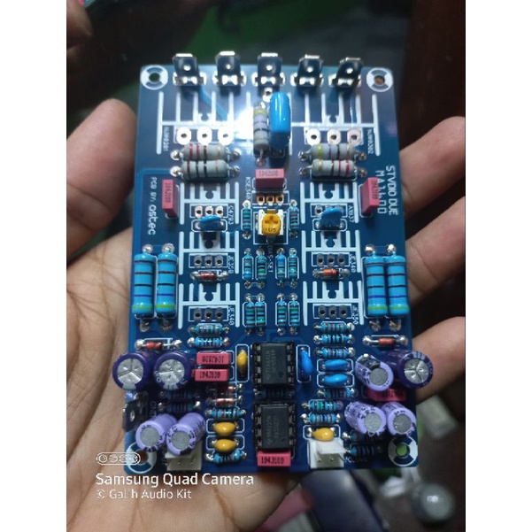 Studio Due Tanpa Transistor